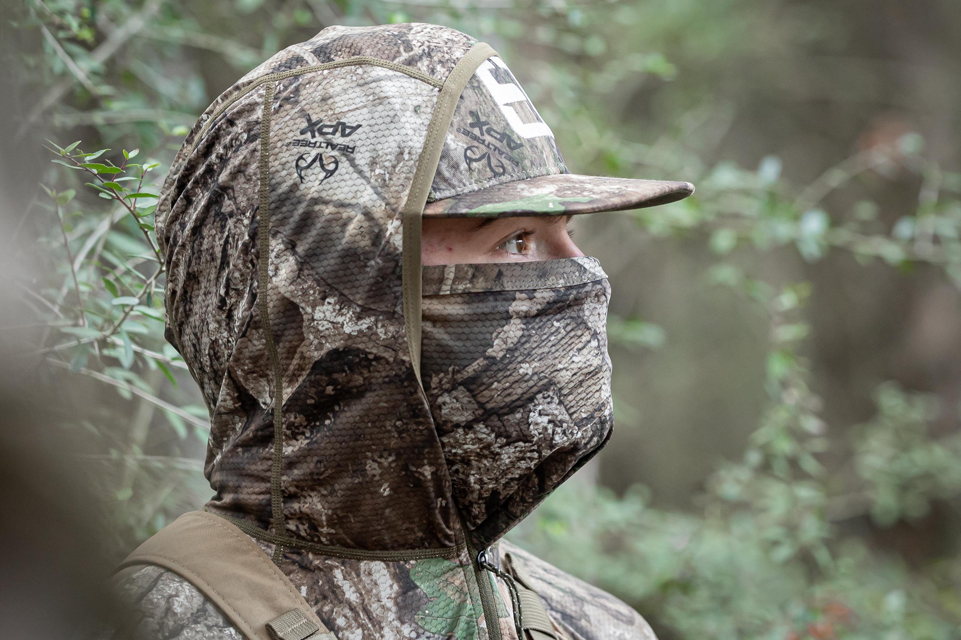 ADAPTi Series Loose Neck Gaiter with Insect Shield® – Element Outdoors