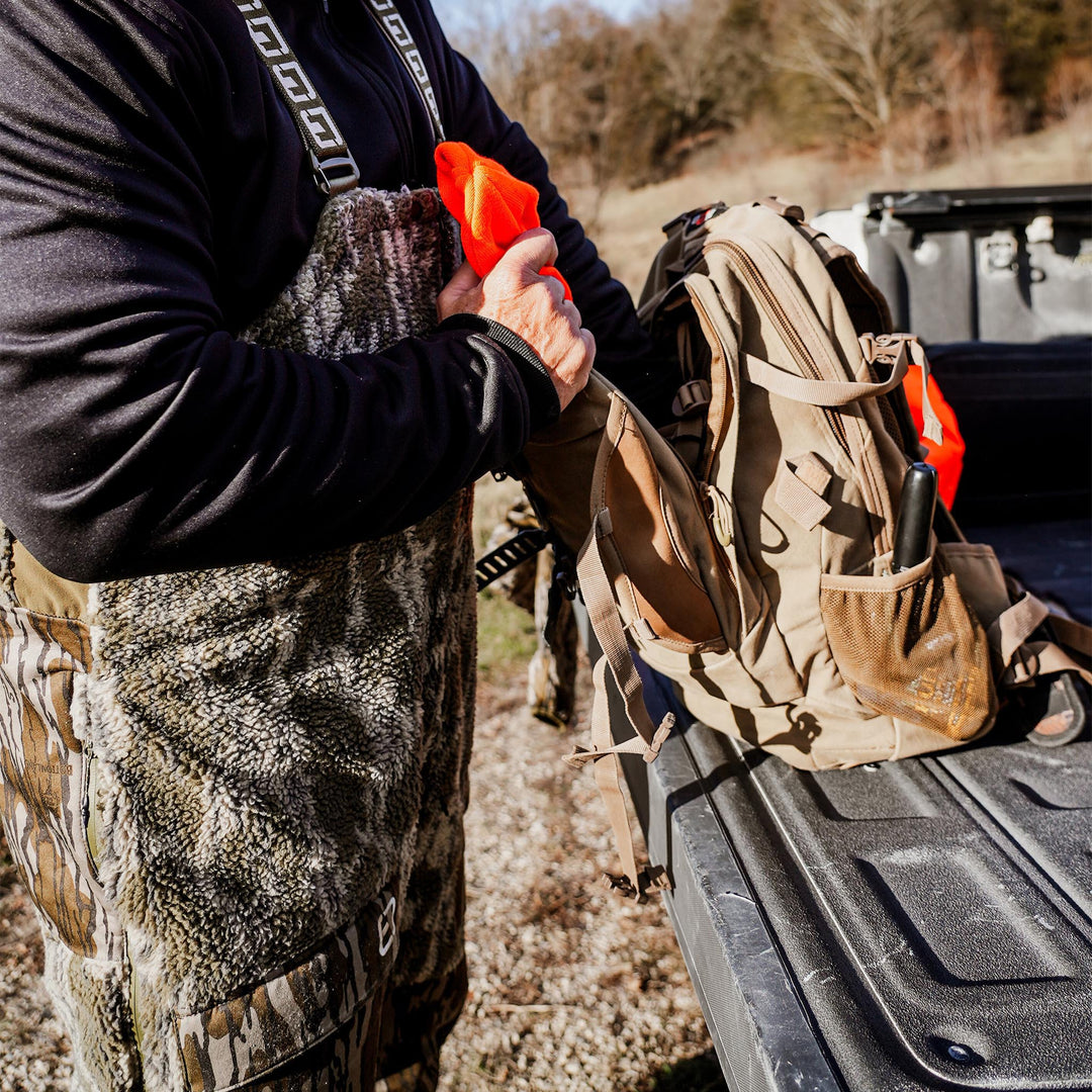 #color_original-treestand