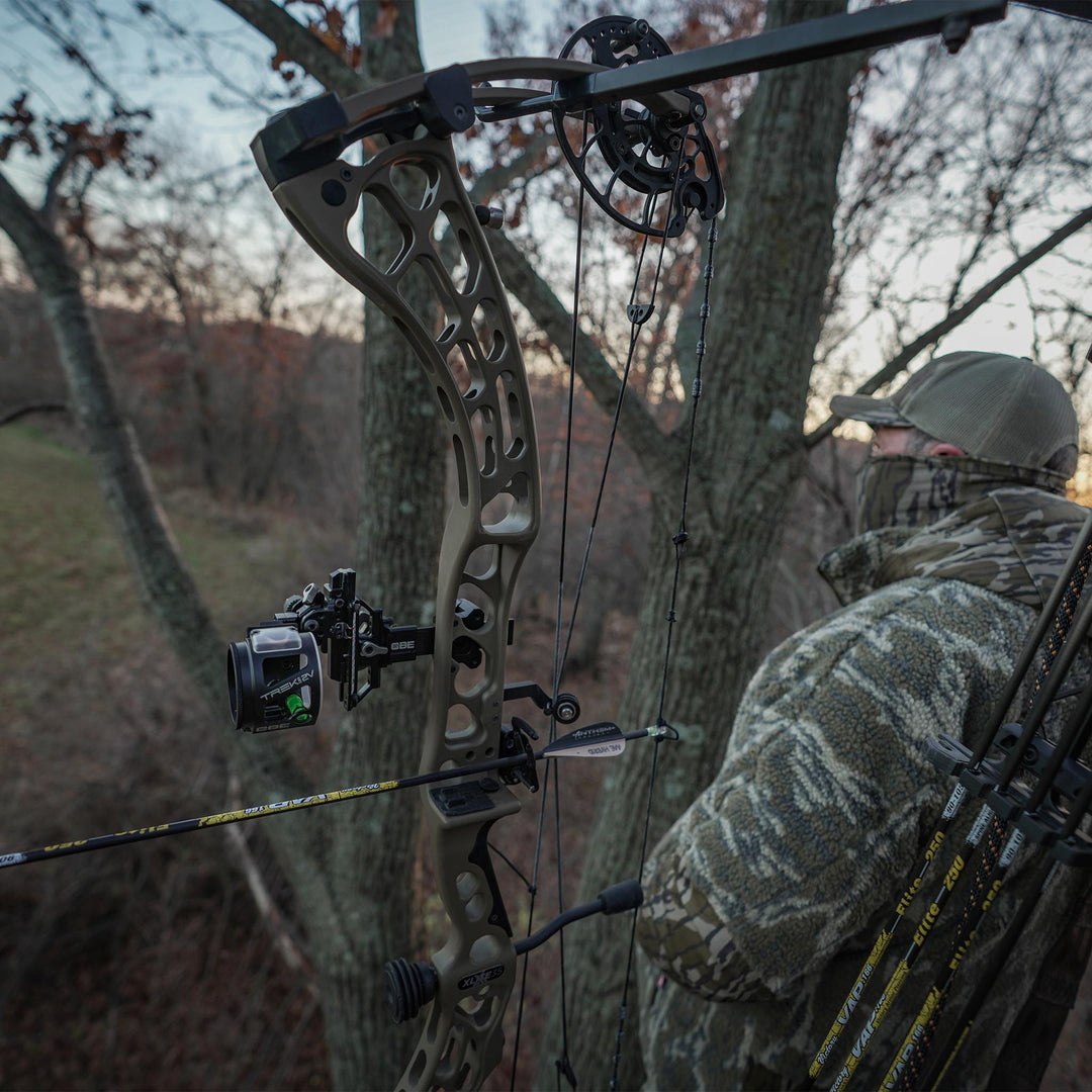 #color_original-treestand