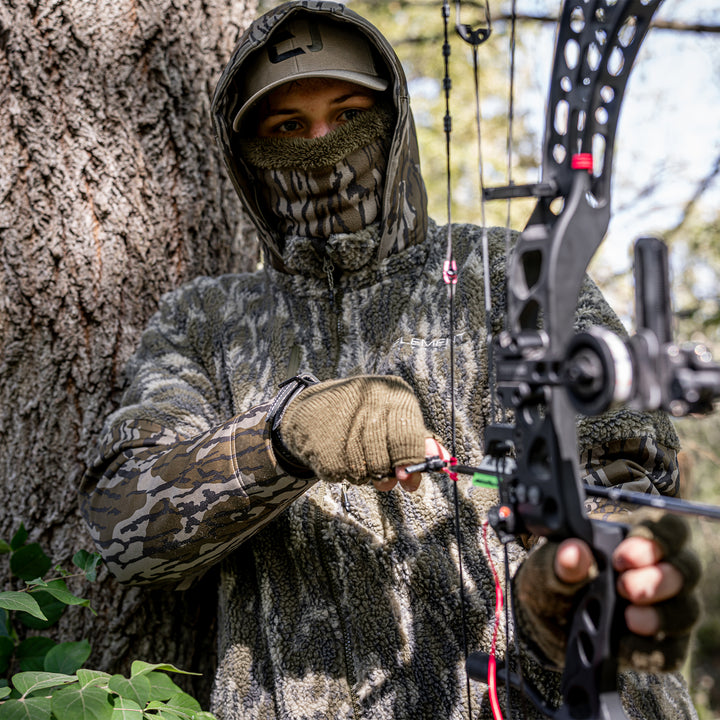 MOUNTAINEER Neck Gaiter